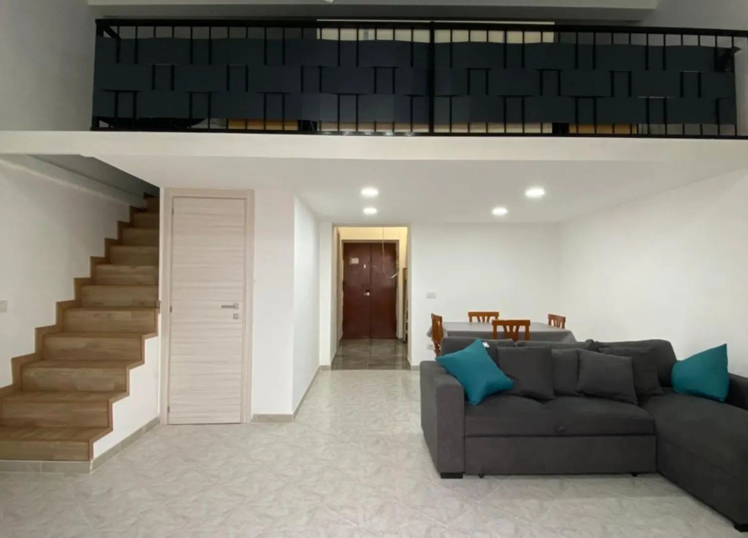 Casa Vacanza By Enzo Apartment Naples